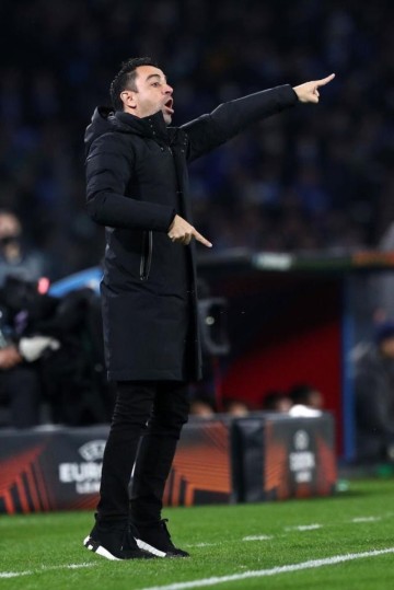 网页版地址-哈维：弗·德容已悟道 皮克：打前锋每赛季能进20个