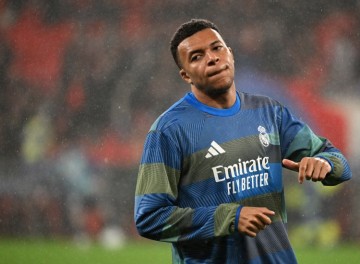 网页版地址-队报：姆巴佩为了世界杯近期不会仓促复出，计划对曼城次回合回归